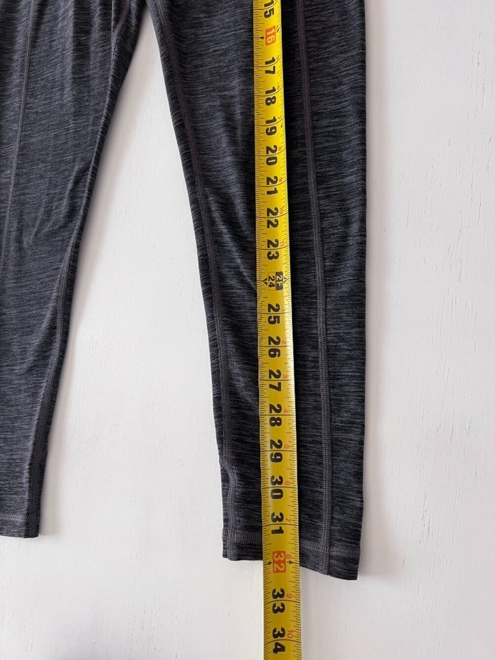 Victoria's Secret Essential High-Rise Pocket Leggings Charcoal Gray - Size 10 - Picture 7 of 7